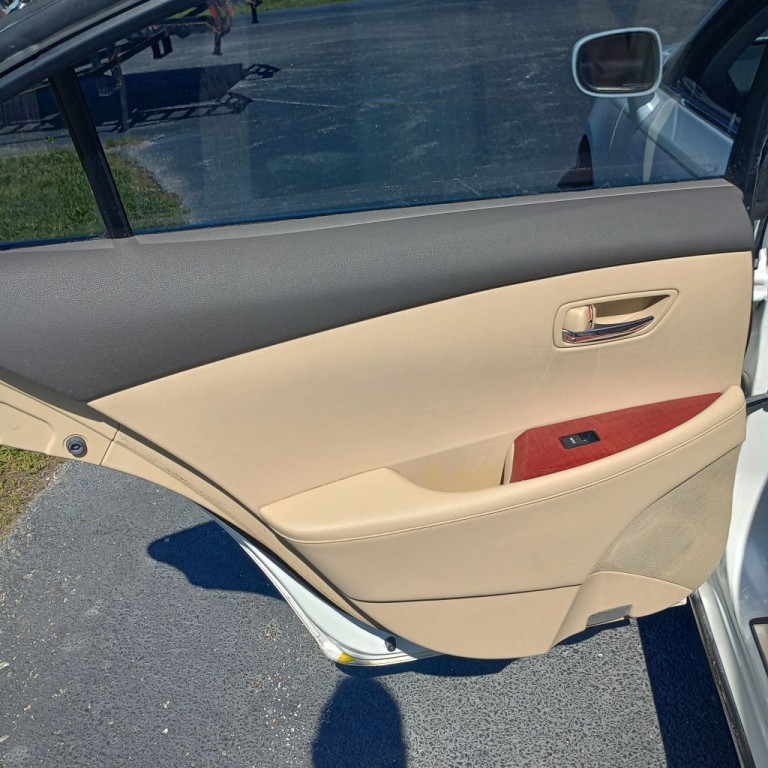 2008 Lexus ES Image 16