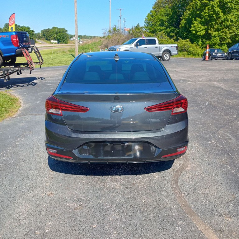 2020 Hyundai Elantra Image 4