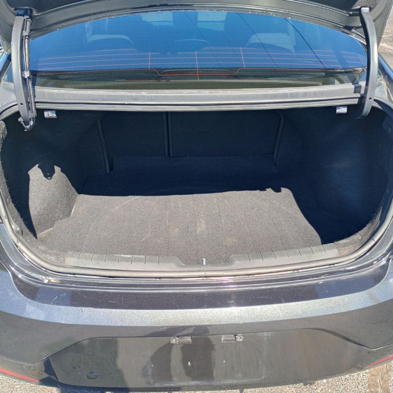 2020 Hyundai Elantra Image 18
