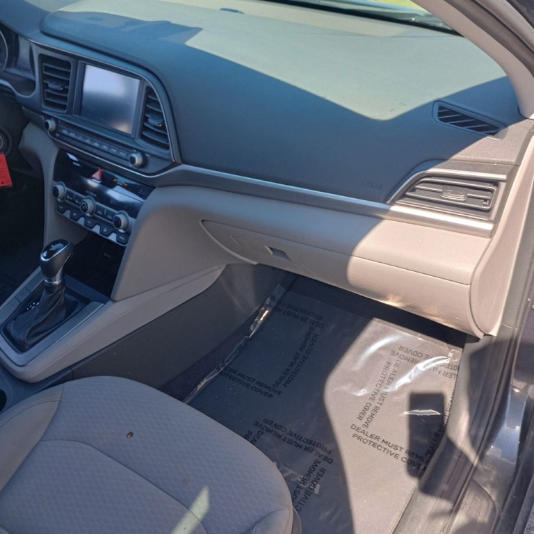 2020 Hyundai Elantra Image 21