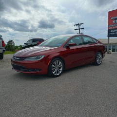 Image for 2015 Chrysler 200 S ID: 7408907
