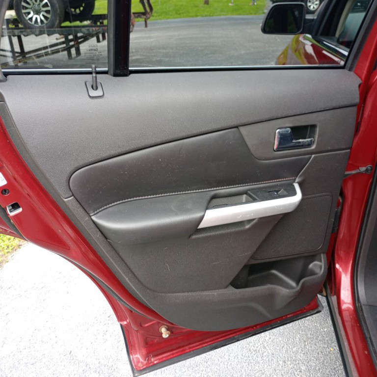 2013 Ford Edge Image 17