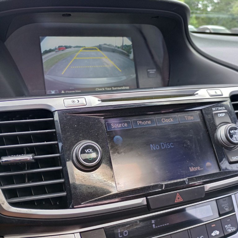 2015 Honda Accord Image 14