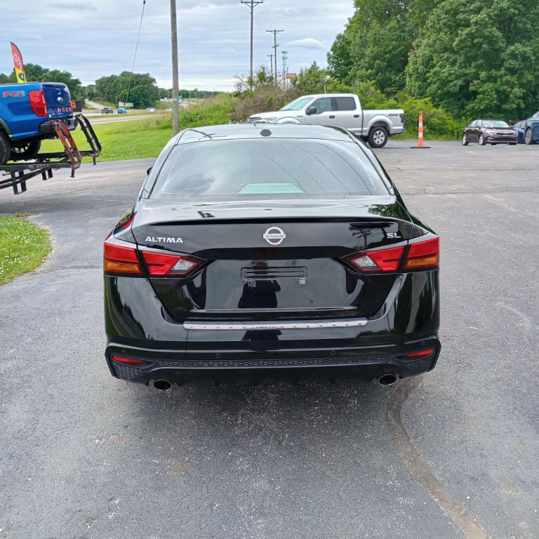 2022 Nissan Altima Image 4