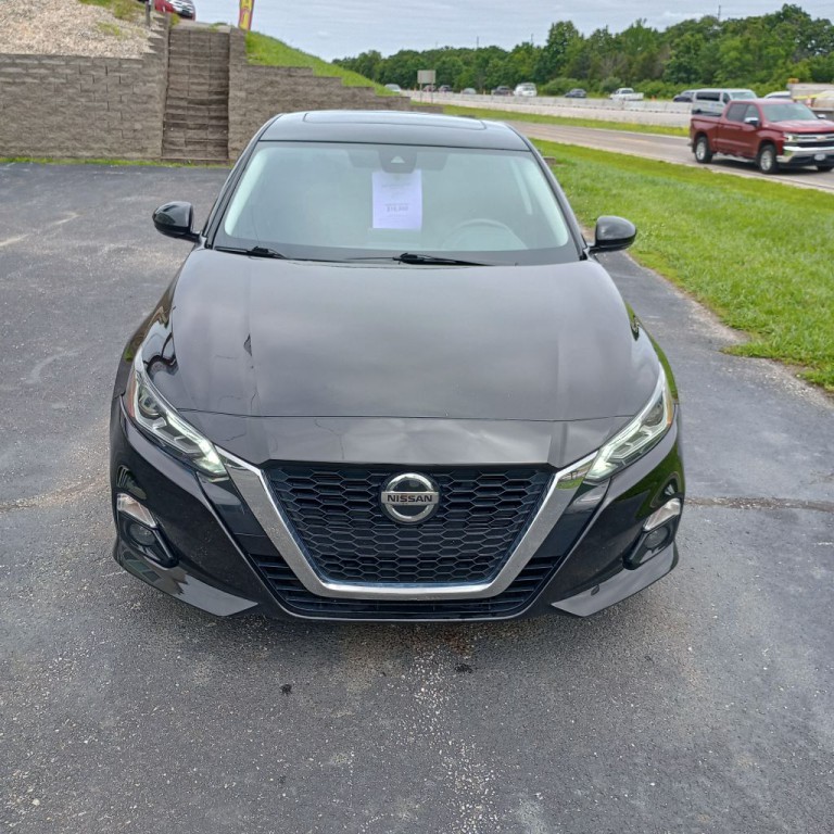 2022 Nissan Altima Image 8