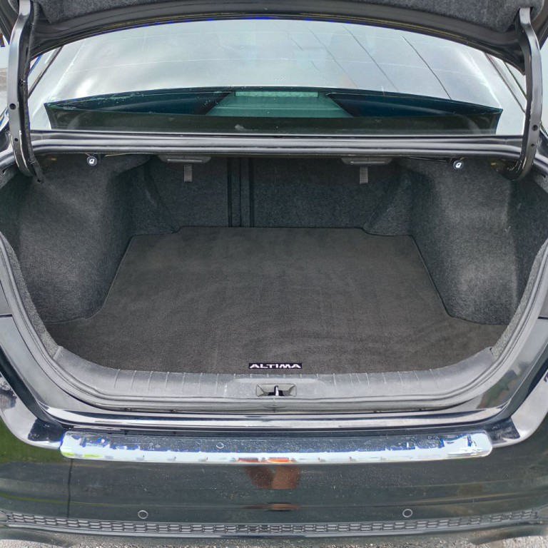 2022 Nissan Altima Image 19