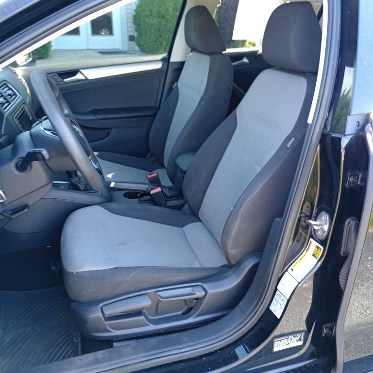 2017 Volkswagen Jetta Image 14