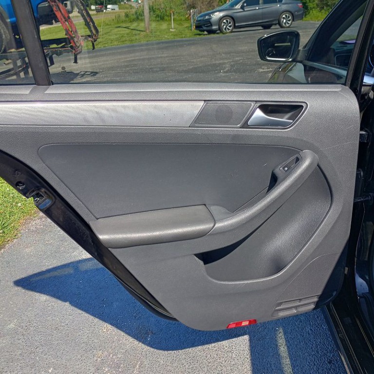 2017 Volkswagen Jetta Image 15