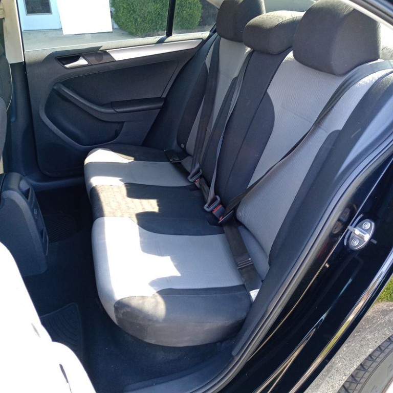 2017 Volkswagen Jetta Image 16