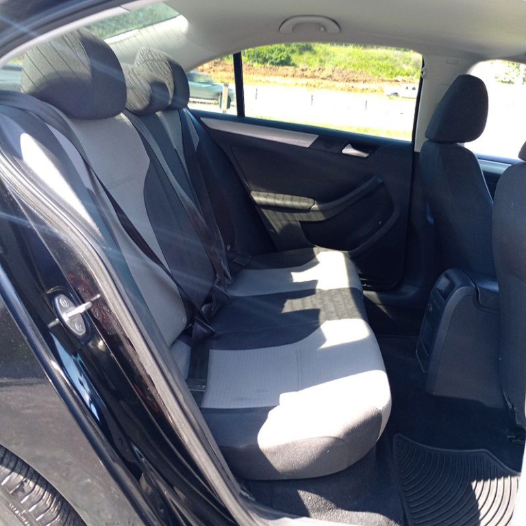 2017 Volkswagen Jetta Image 19