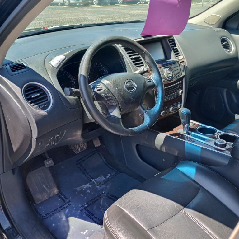 2014 Nissan Pathfinder Image 9