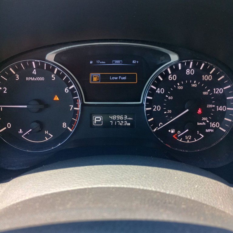 2014 Nissan Pathfinder Image 10