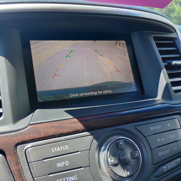 2014 Nissan Pathfinder Image 13