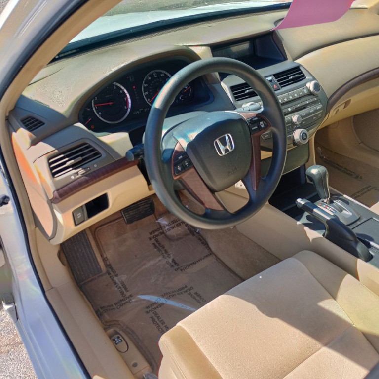 2009 Honda Accord Image 9