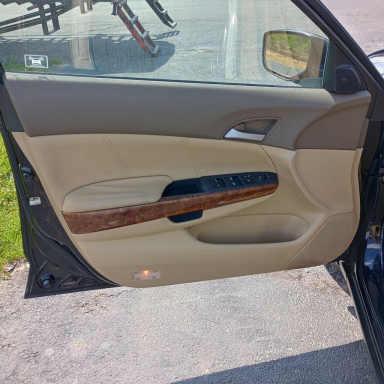 2008 Honda Accord Image 11