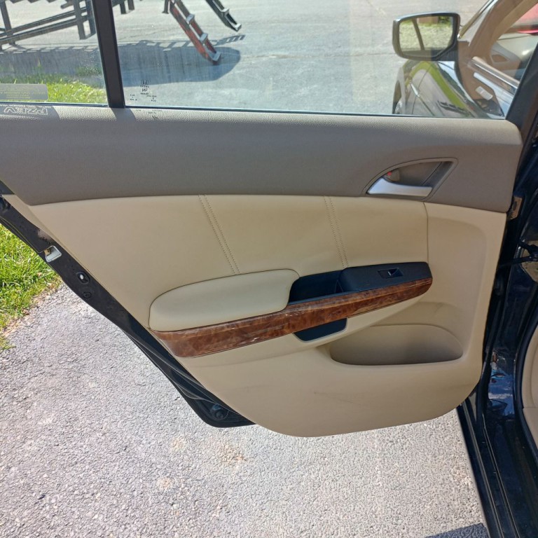 2008 Honda Accord Image 17