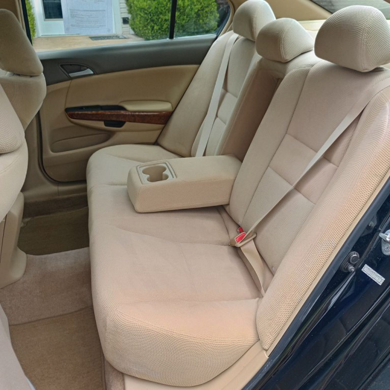 2009 Honda Accord Image 17