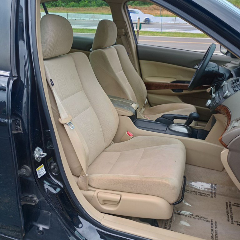 2009 Honda Accord Image 23