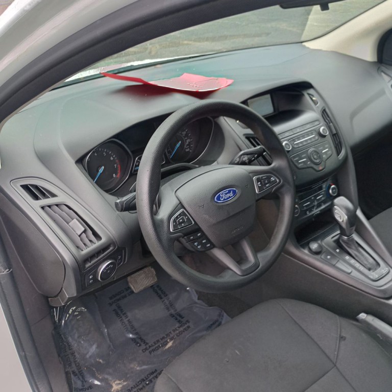 2018 Ford Focus Image 9