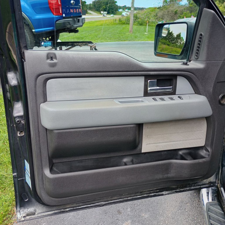 2013 Ford F-150 Image 11