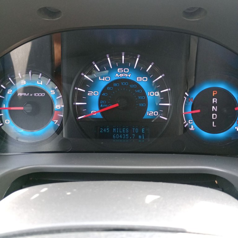 2011 Ford Fusion Image 10