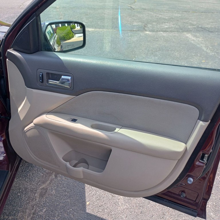 2011 Ford Fusion Image 21