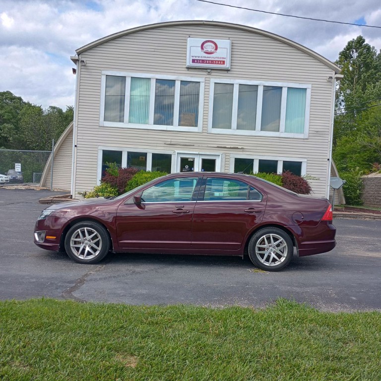 2011 Ford Fusion Image 2