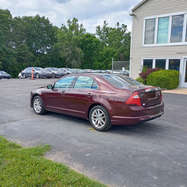 2011 Ford Fusion Image 3