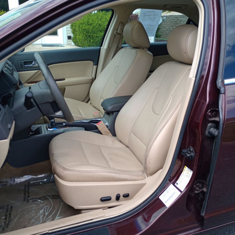 2011 Ford Fusion Image 15