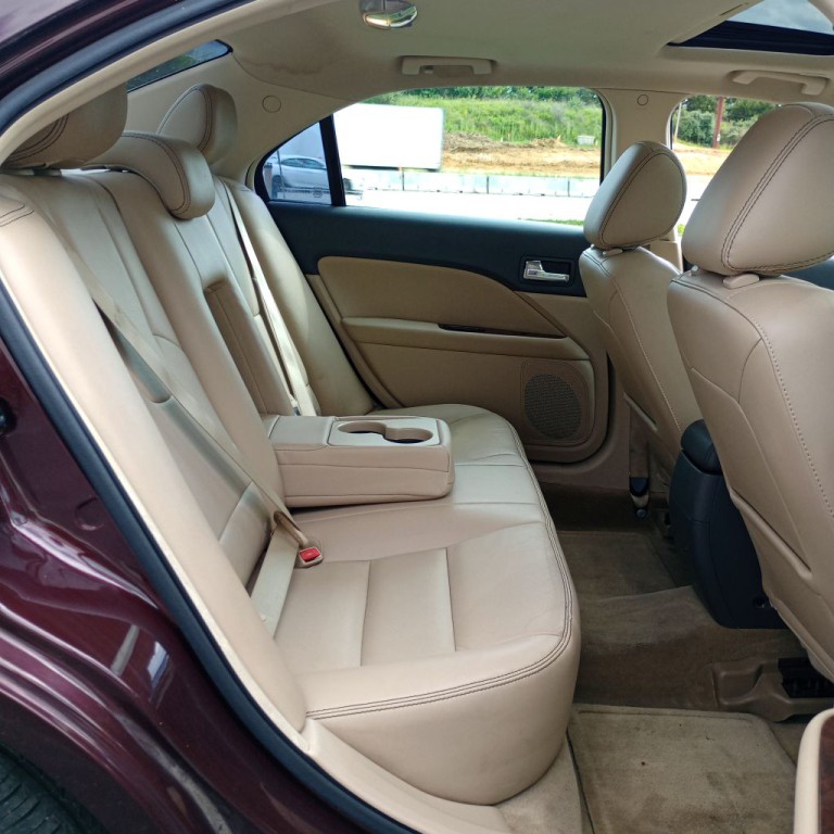 2011 Ford Fusion Image 21