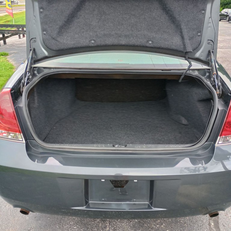 2012 Chevrolet Impala Image 17