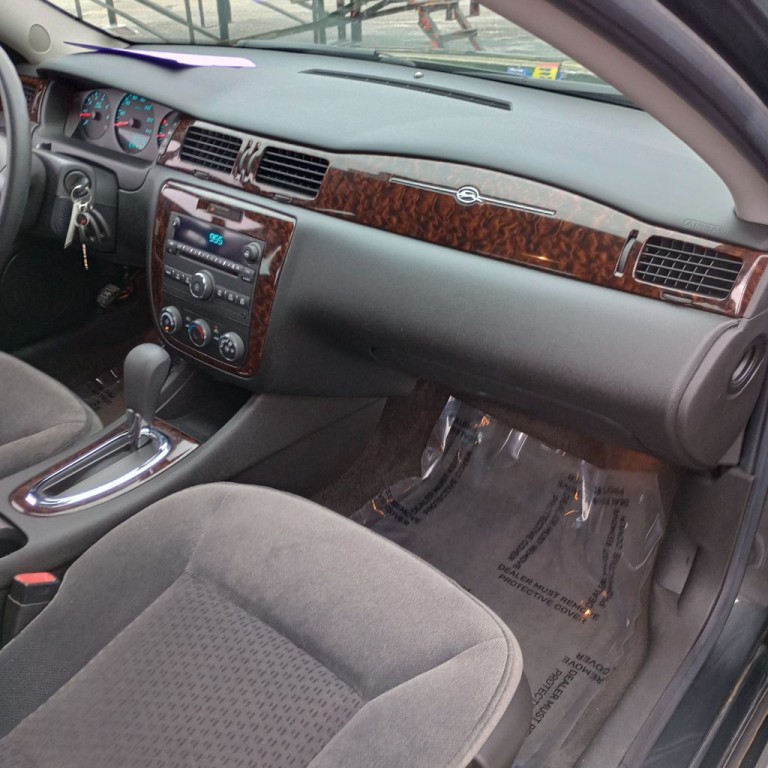 2012 Chevrolet Impala Image 20