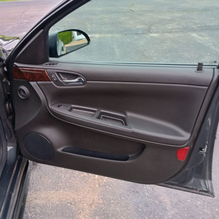 2012 Chevrolet Impala Image 21