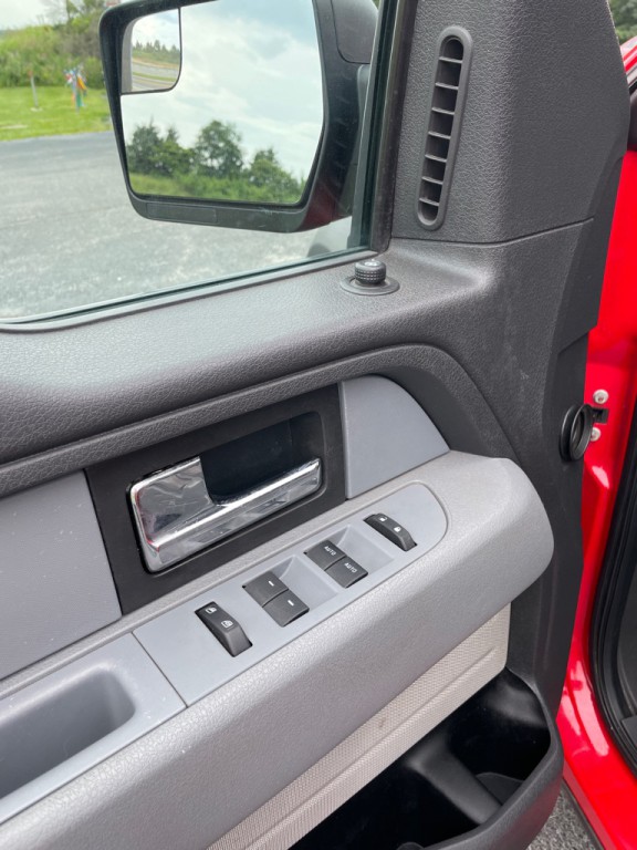 2014 Ford F-150 Image 11