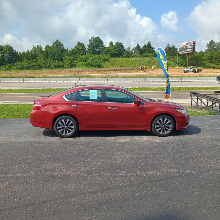 2017 Nissan Altima Image 6