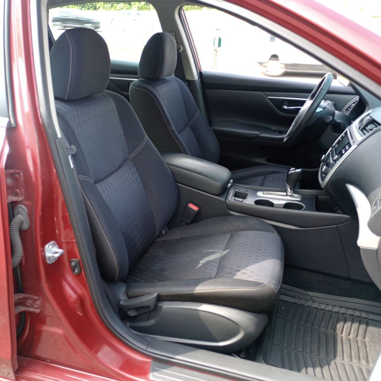 2017 Nissan Altima Image 22