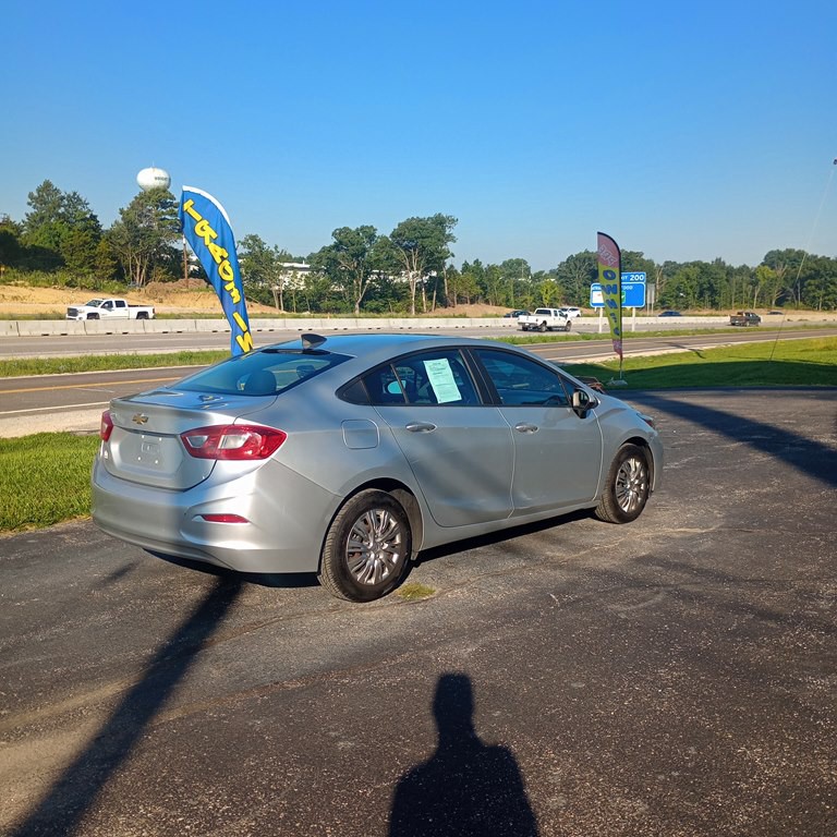2017 Chevrolet Cruze Image 5