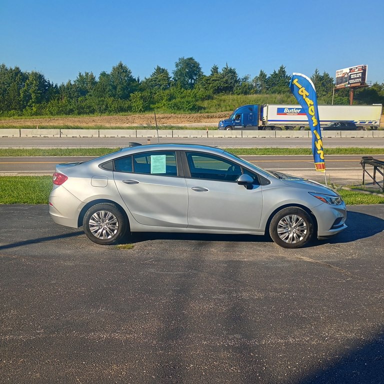 2017 Chevrolet Cruze Image 6