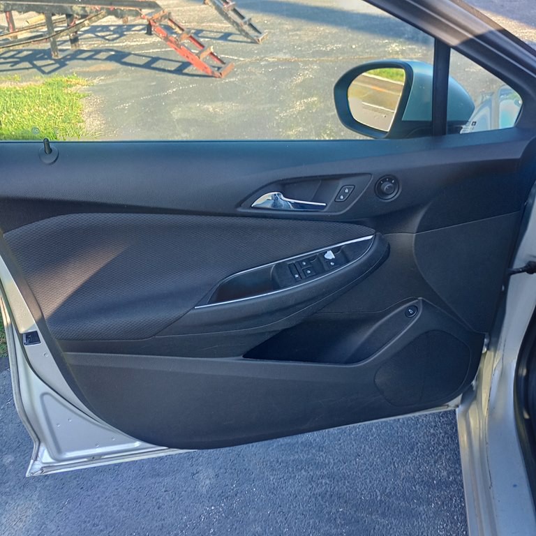 2017 Chevrolet Cruze Image 11