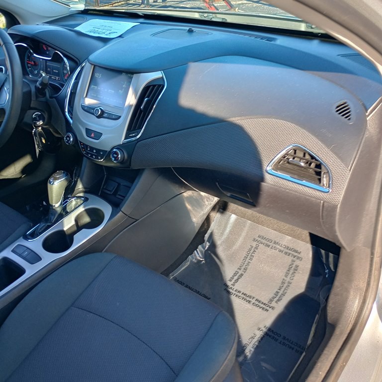 2017 Chevrolet Cruze Image 21