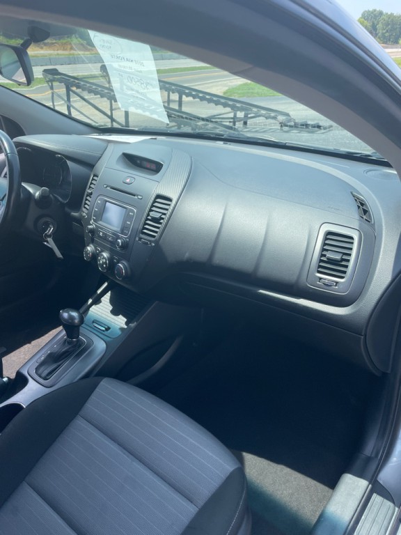 2016 Kia Forte Image 19
