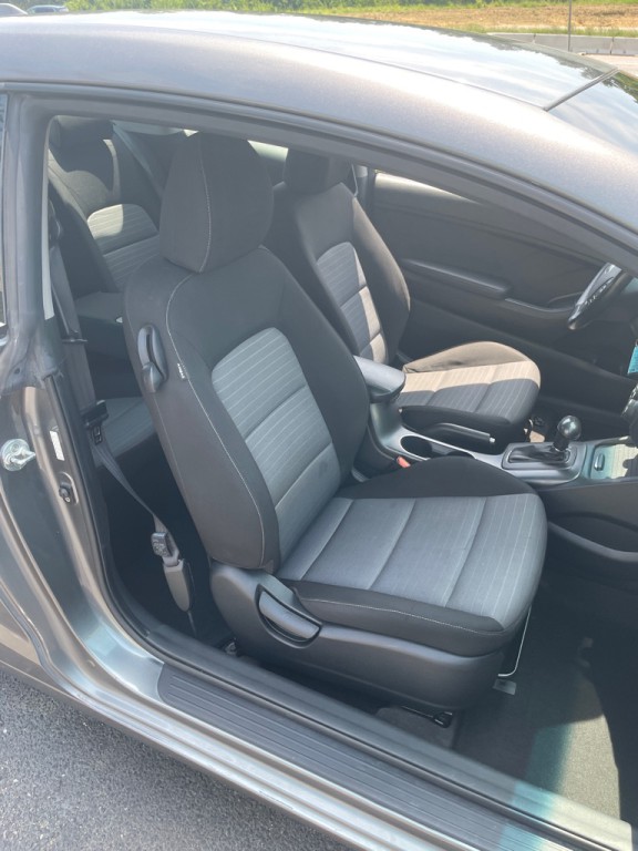 2016 Kia Forte Image 21