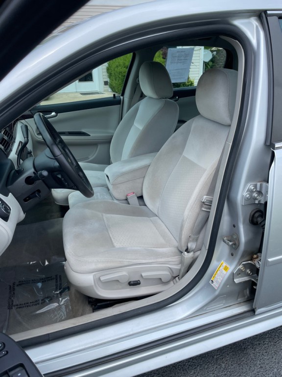 2013 Chevrolet Impala Image 14