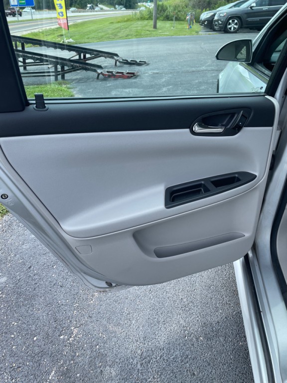 2013 Chevrolet Impala Image 15