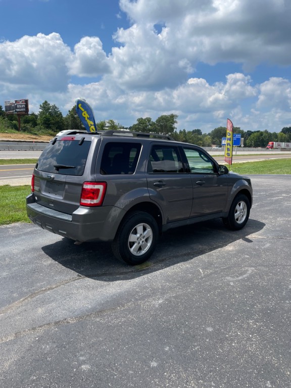 2010 Ford Escape Image 5