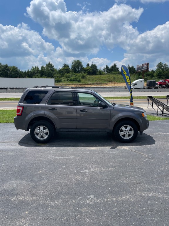 2010 Ford Escape Image 6