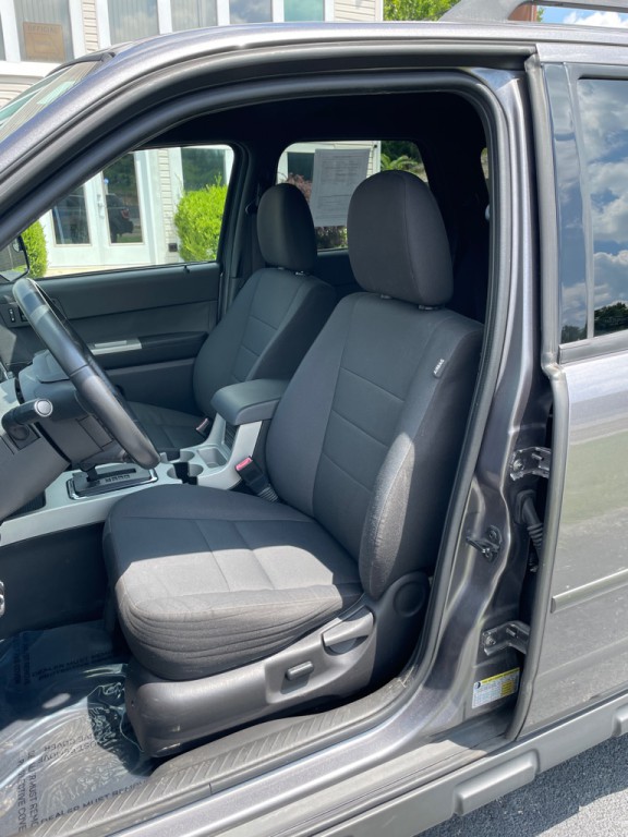 2010 Ford Escape Image 14