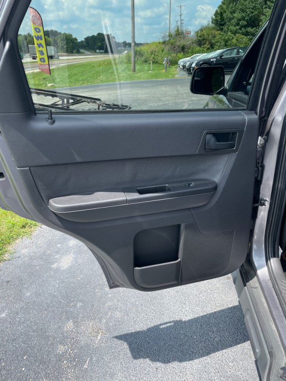 2010 Ford Escape Image 15