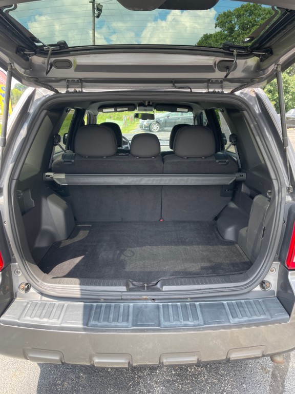 2010 Ford Escape Image 17