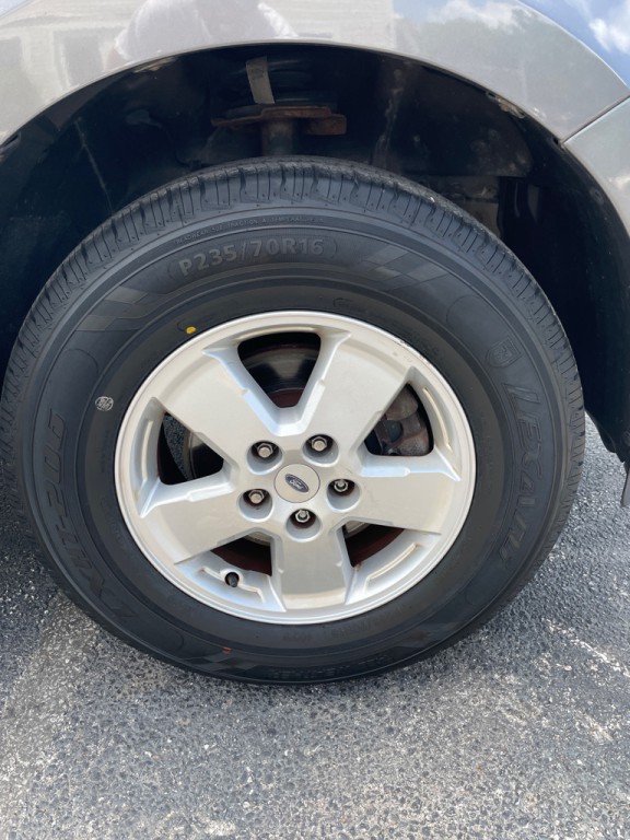 2010 Ford Escape Image 23